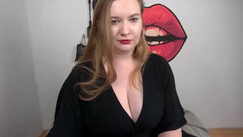 Nikki online show from December 18, 2025, 3:07 pm