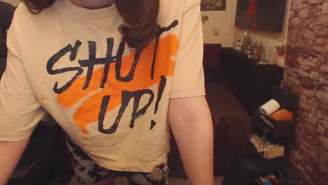 Snapshot of glamourhottie chatting on February 5, 2025, 8:43 am Glamourhottie online show from February 5, 2025, 8:43 am