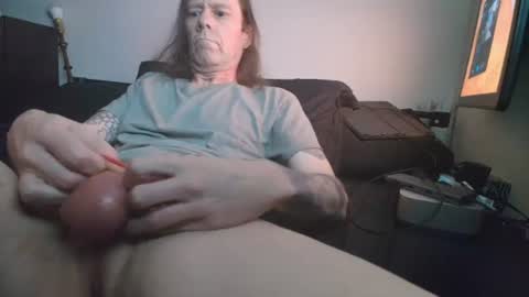 Snapshot of glasstruth chatting on July 31, 2026, 6:35 am Glass Truth online show from July 31, 2026, 6:35 am