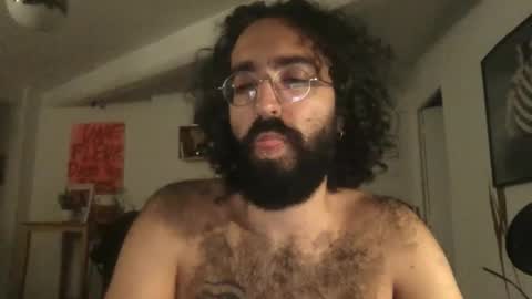 Snapshot of glazeeeeeeeeeee chatting on October 7, 2025, 10:07 pm glazeeeeeeeeeee online show from October 7, 2025, 10:07 pm