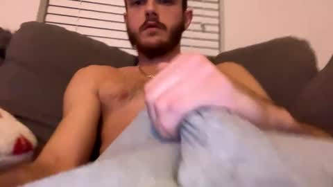 Snapshot of glegere18 chatting on February 23, 2025, 1:24 am Lets get wierd online show from February 23, 2025, 1:24 am