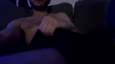 Snapshot of glegere18 chatting on March 10, 2025, 3:01 am Lets get wierd online show from March 10, 2025, 3:01 am