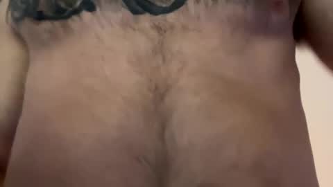 Snapshot of glegere18 chatting on September 25, 2025, 5:16 pm Lets get wierd online show from September 25, 2025, 5:16 pm