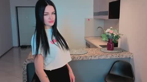 Snapshot of glendasanchez chatting on February 11, 2026, 8:30 am Sonya online show from February 11, 2026, 8:30 am