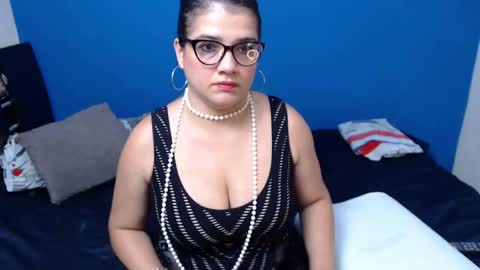 Snapshot of glennddastar chatting on April 17, 2026, 10:24 pm GlennddaStar online show from April 17, 2026, 10:24 pm