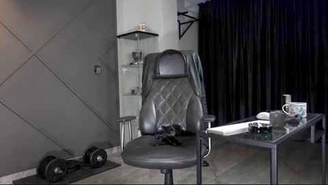 Matthew .. for short call me Matt online show from December 28, 2024, 3:48 pm