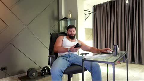 Matthew .. for short call me Matt online show from January 5, 2025, 1:26 pm