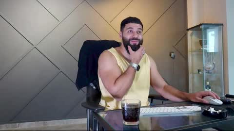 Matthew .. for short call me Matt online show from February 25, 2025, 8:14 am