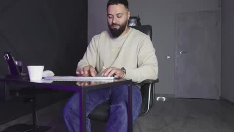 Matthew .. for short call me Matt online show from October 12, 2025, 10:09 pm