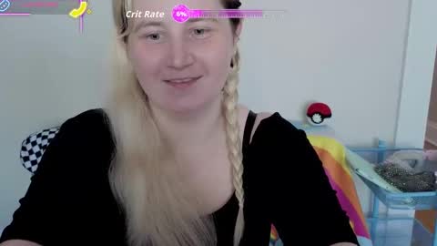 Glitch online show from September 18, 2025, 3:25 pm