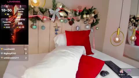 Snapshot of gloomy_sweetness chatting on December 7, 2024, 1:07 pm Gloomy Sweetness online show from December 7, 2024, 1:07 pm