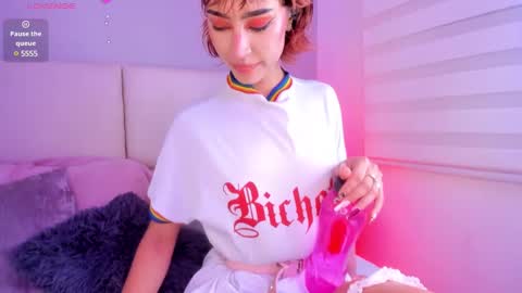 Snapshot of gloomy_sweetness chatting on January 12, 2025, 4:10 am Gloomy Sweetness online show from January 12, 2025, 4:10 am