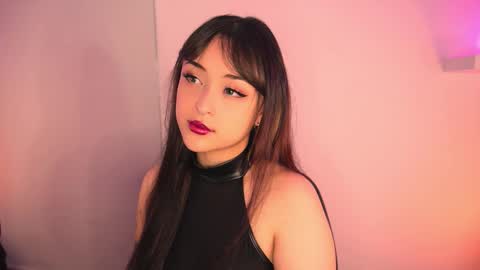 Mimi online show from February 9, 2026, 7:29 pm