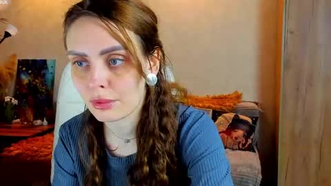 Gloria Wood online show from May 18, 2026, 7:09 pm