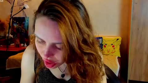 Gloria Wood online show from May 31, 2026, 6:09 pm
