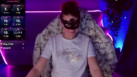 gloriagrays online show from January 11, 2025, 4:36 pm