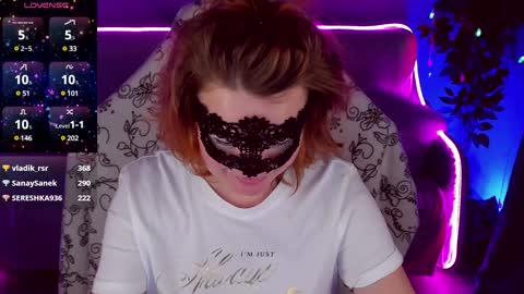 gloriagrays online show from January 11, 2025, 10:40 pm