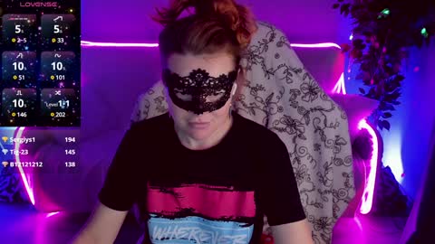 gloriagrays online show from January 21, 2025, 1:18 am