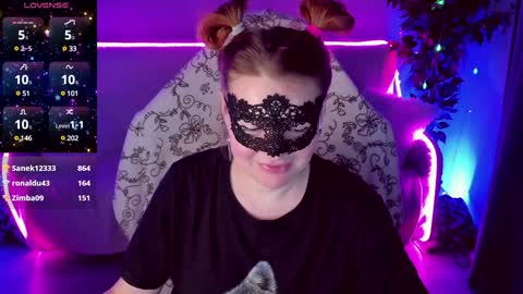 gloriagrays online show from January 27, 2025, 2:31 am