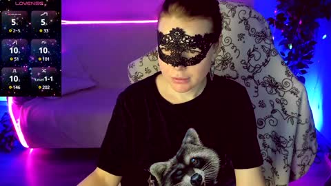 gloriagrays online show from February 6, 2025, 5:14 am