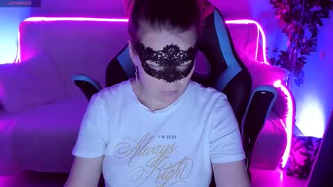 gloriagrays online show from September 10, 2025, 7:25 pm