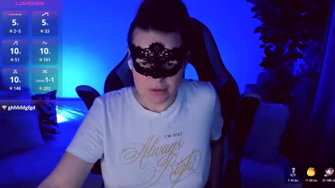 gloriagrays online show from October 27, 2025, 7:07 pm