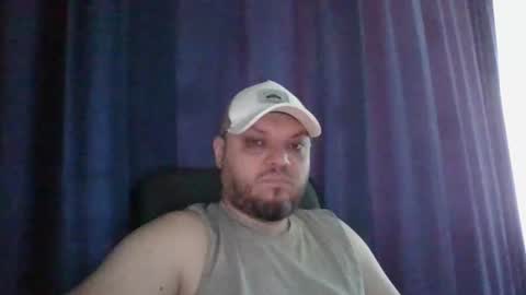 Snapshot of glusgan chatting on June 15, 2026, 7:10 am Your boy online show from June 15, 2026, 7:10 am
