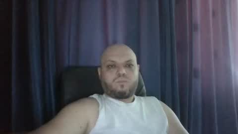 Snapshot of glusgan chatting on July 8, 2026, 9:14 am Your boy online show from July 8, 2026, 9:14 am