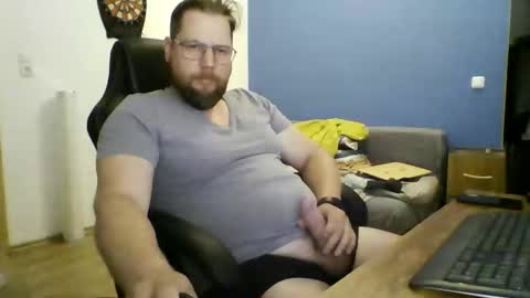 Snapshot of gnik_labinnah chatting on June 8, 2026, 8:31 pm gnik_labinnah online show from June 8, 2026, 8:31 pm