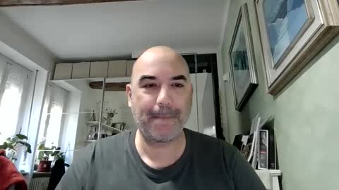Snapshot of gnoffo77 chatting on May 16, 2026, 10:01 am Matte online show from May 16, 2026, 10:01 am