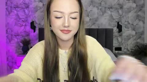 Lina online show from October 30, 2025, 8:38 am