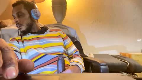 goatchocolate online show from January 9, 2025, 7:29 pm