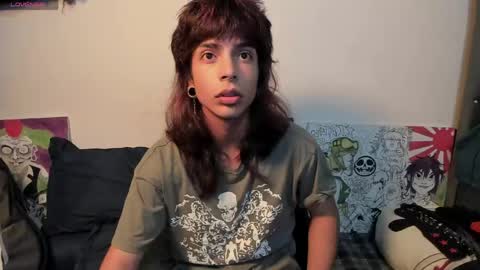 Snapshot of god_dereck chatting on May 10, 2026, 10:20 am god_dereck online show from May 10, 2026, 10:20 am