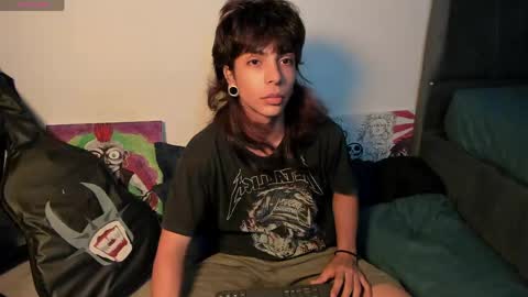 Snapshot of god_dereck chatting on May 27, 2026, 2:08 am god_dereck online show from May 27, 2026, 2:08 am