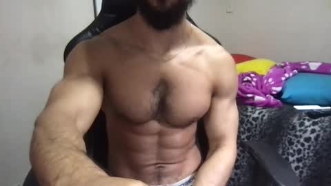 god hunkules online show from February 4, 2025, 8:38 pm