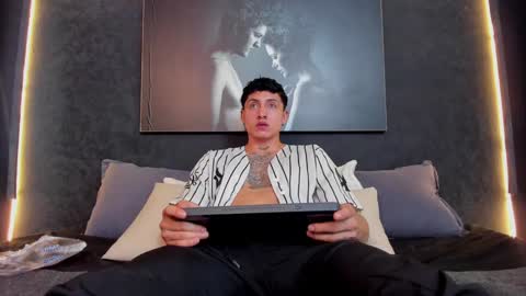 Snapshot of god_of_olympus1 chatting on December 15, 2024, 9:09 pm steven online show from December 15, 2024, 9:09 pm