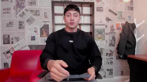 Snapshot of god_of_olympus1 chatting on February 16, 2025, 11:38 am steven online show from February 16, 2025, 11:38 am