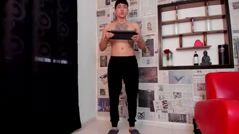 Snapshot of god_of_olympus1 chatting on February 26, 2025, 5:28 pm steven online show from February 26, 2025, 5:28 pm