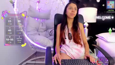 Lilith online show from November 12, 2025, 1:33 pm