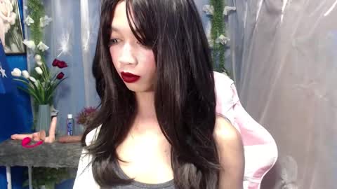 Snapshot of goddess_ayah chatting on October 23, 2025, 4:17 pm Ayah online show from October 23, 2025, 4:17 pm