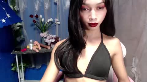 Snapshot of goddess_ayah chatting on October 25, 2025, 5:30 pm Ayah online show from October 25, 2025, 5:30 pm