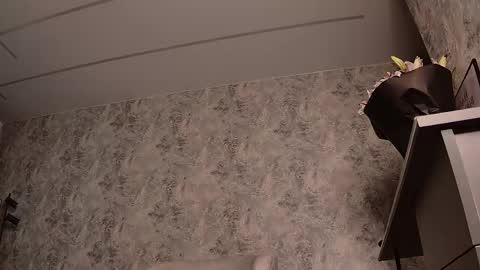 Goddess Elizabeth  NO NUDE  femdom online show from May 30, 2026, 5:59 am