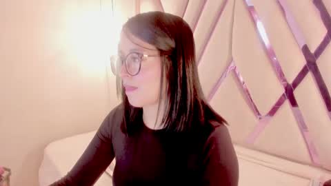 Snapshot of goddess_martina chatting on May 21, 2026, 12:45 pm M A R T I N A online show from May 21, 2026, 12:45 pm