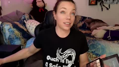 Patricia Mars           Goddess of Mars twitter thegoddessmindy online show from February 13, 2025, 5:44 pm