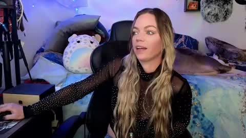 Patricia Mars           Goddess of Mars twitter thegoddessmindy online show from March 4, 2025, 6:39 pm