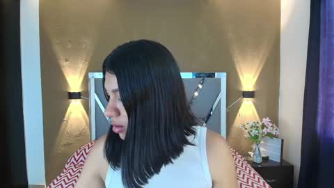 Saori online show from April 3, 2026, 9:46 pm