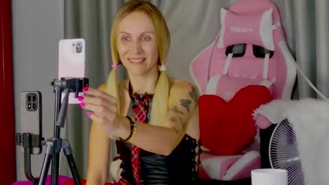 Katarina online show from November 7, 2025, 9:09 am