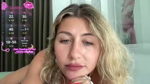 GoddessDove online show from November 23, 2025, 3:50 am