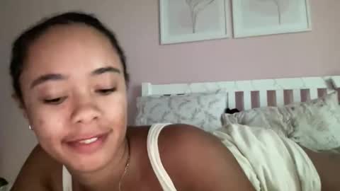Snapshot of goddesselxo chatting on May 1, 2026, 6:45 pm Goddess L online show from May 1, 2026, 6:45 pm
