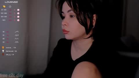 Snapshot of goddesskathrine chatting on December 5, 2024, 9:39 am Kathrine online show from December 5, 2024, 9:39 am